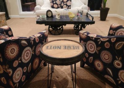 Blue Note barrel top table